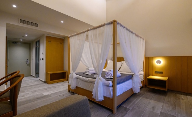 Denthis Hotel