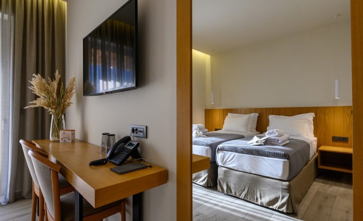 Denthis Hotel